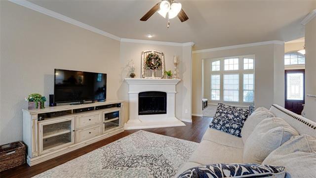 Building Photo - 104 Pebblecreek Dr