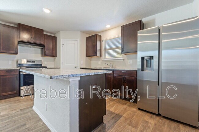 Building Photo - 831 Cozumel Emerald