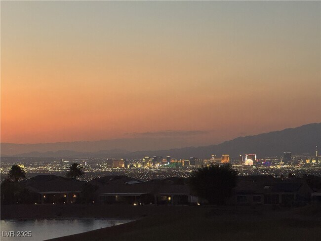 Building Photo - 2626 Portsmouth Creek Ave