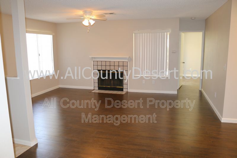 Building Photo - 52020 Avenida Mendoza