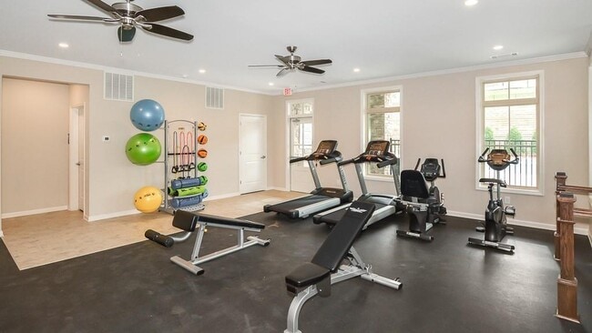 Building Photo - 4138 Butler Dr