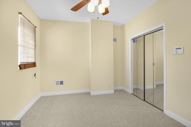 Building Photo - 2308 Pemberton St