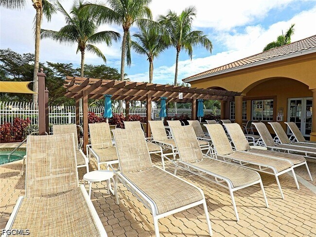 Building Photo - 15645 Ocean Walk Circle