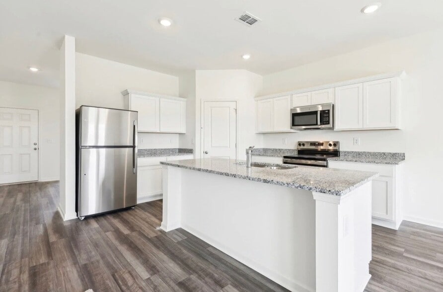 Building Photo - 5636 Portlaw Ln
