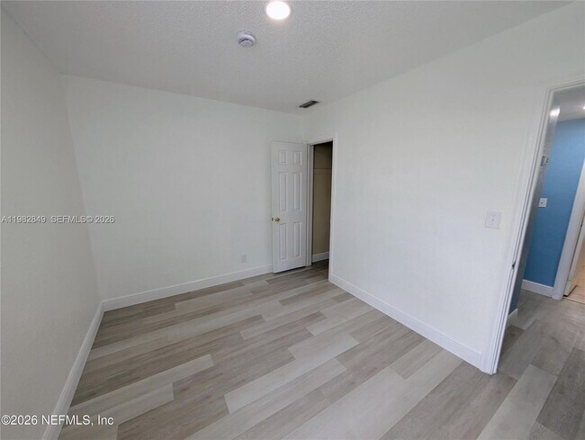 Building Photo - 1454 Ribault Scenic Dr