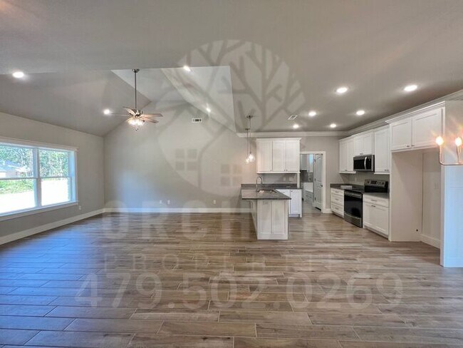 Building Photo - Single-Family Home- Bella Vista- Spacious Westley Plan