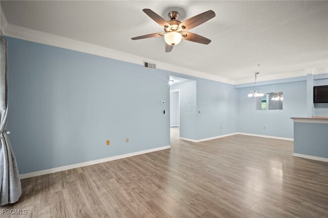 Building Photo - 11530 Villa Grand