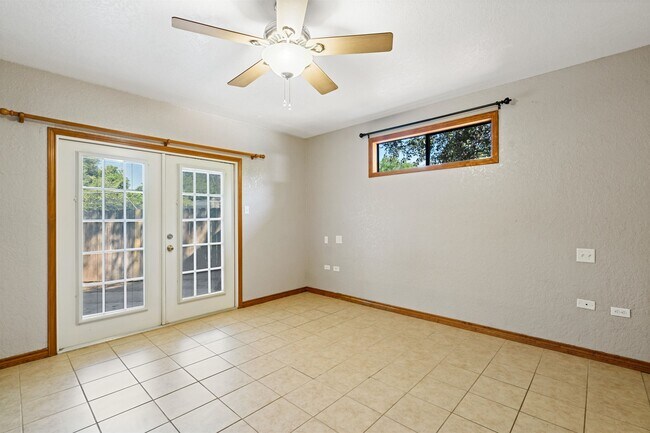 Building Photo - 101 Sultenfuss Ave