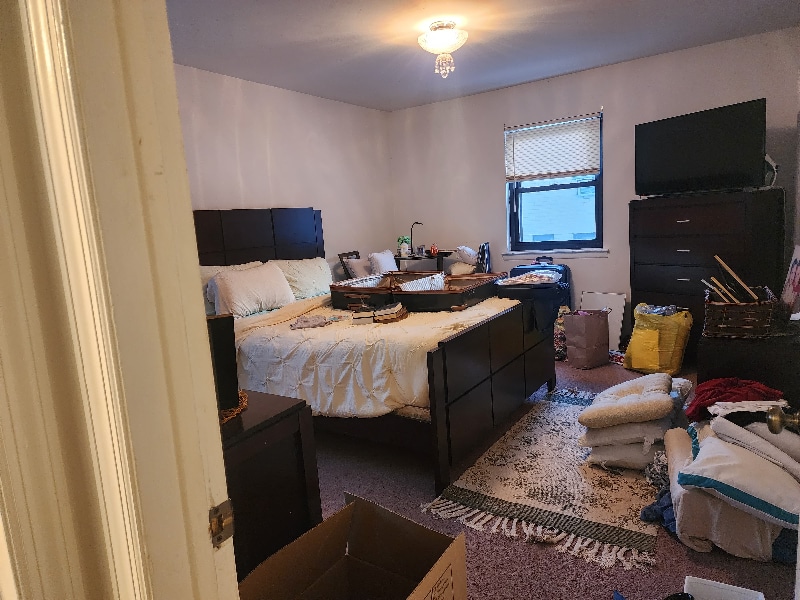 Building Photo - 401 US-22