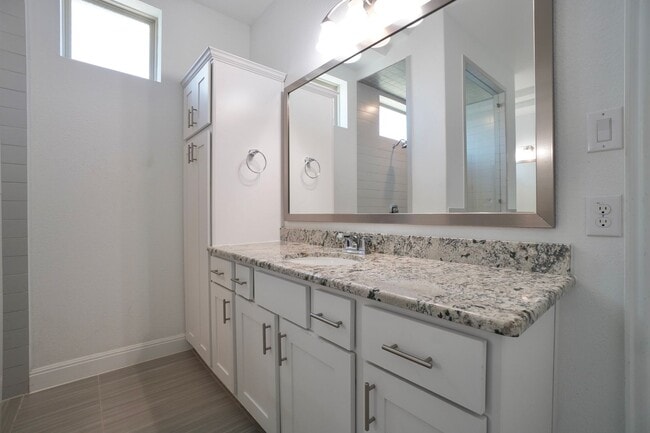 Building Photo - 18116 Leccion Dr