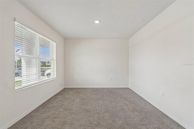 Building Photo - 8454 Ender Hls Dr