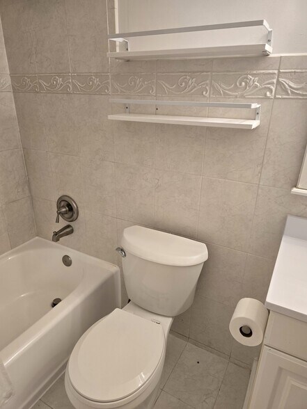 Building Photo - 8701 SW 141st St