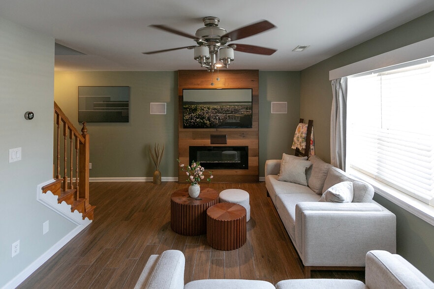 Living Room - 1035 Spring Forest Rd