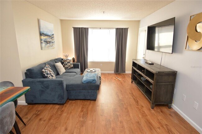 Building Photo - 11901 4th St N