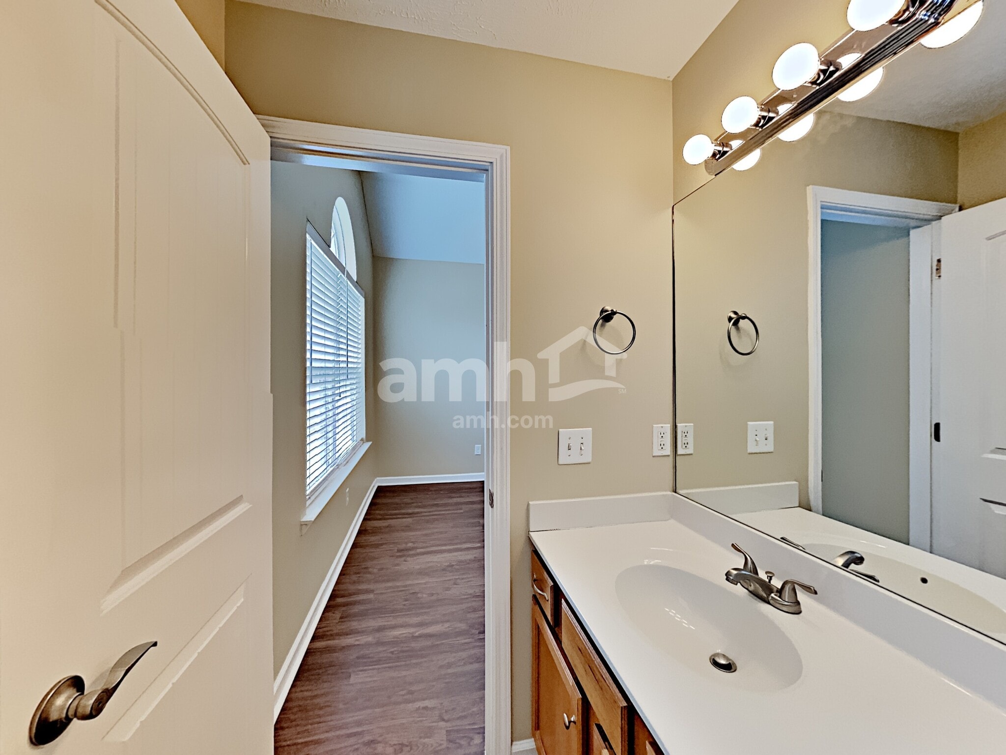 Building Photo - 2927 Painted Pony Dr