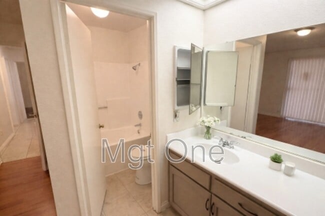 Building Photo - 24933 Otis Dr