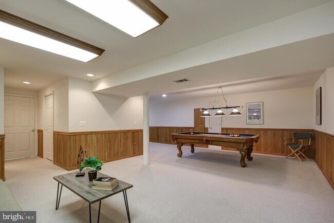 Building Photo - 47757 Rafter Ct