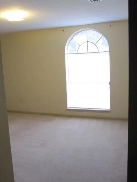 Front bed room - 607 Cox Ave