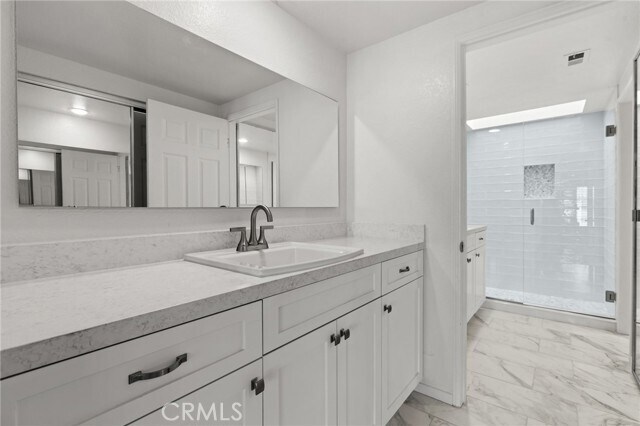 Building Photo - 34101 Via California