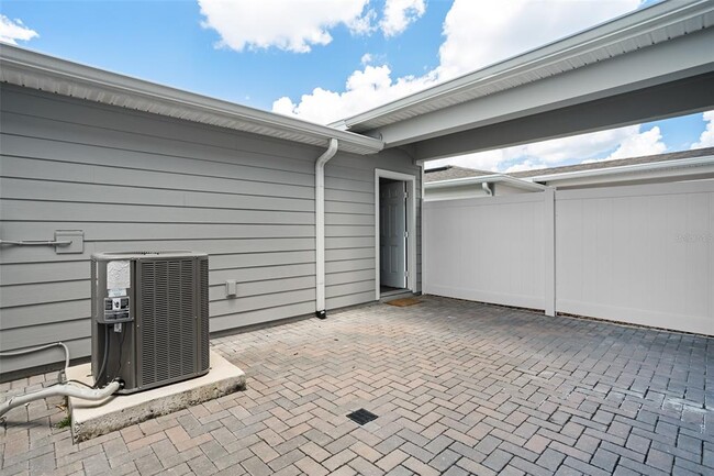 Building Photo - 10449 Folly Bch Rd
