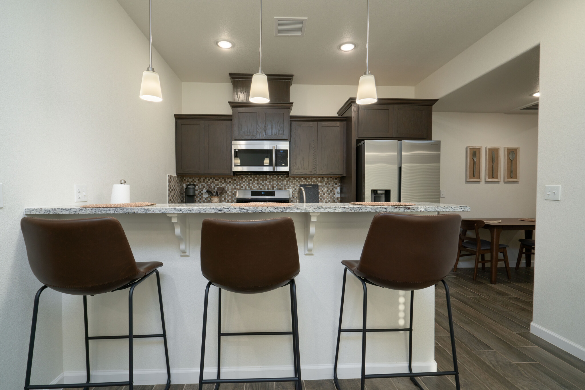 Building Photo - 1074 Hoppas Ct