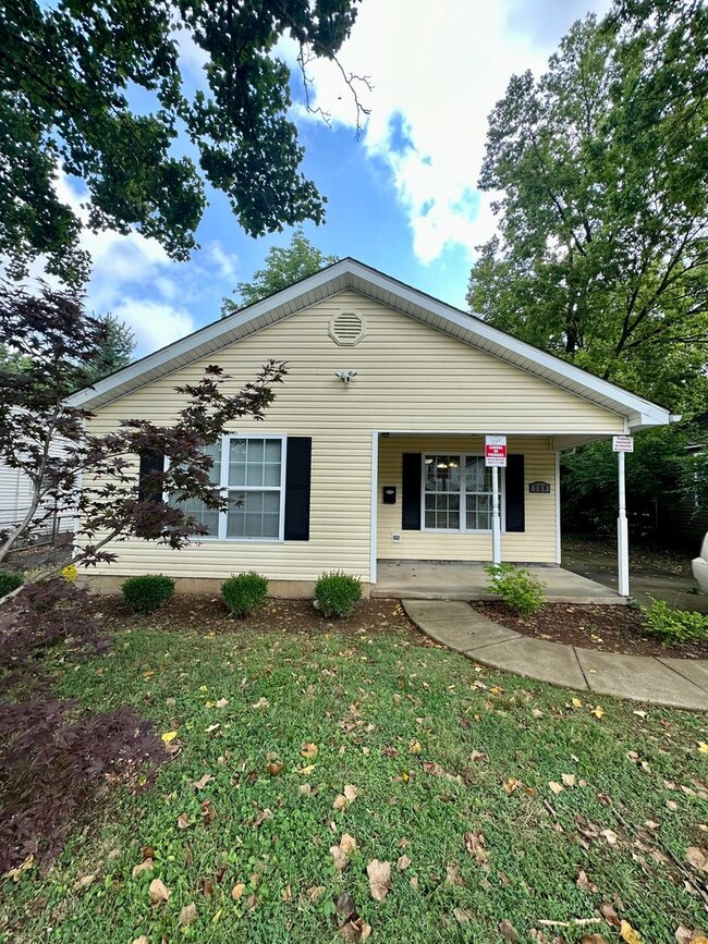 Primary Photo - Now Pre Leasing Fall Semester 2025