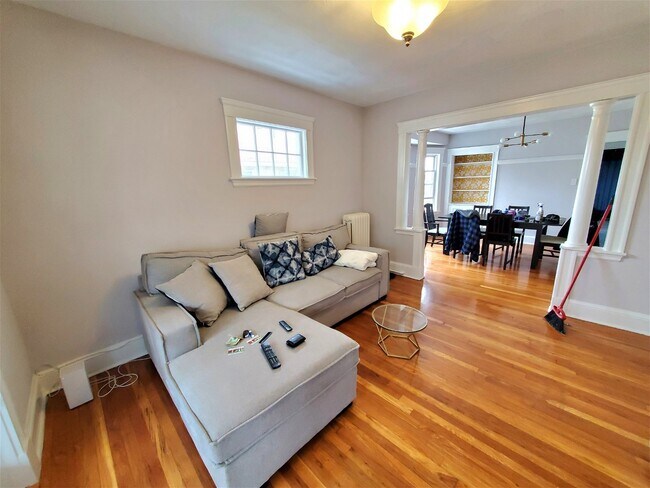 Primary Photo - 22 5th Street Apt #2, Medford, MA 02155 - ...