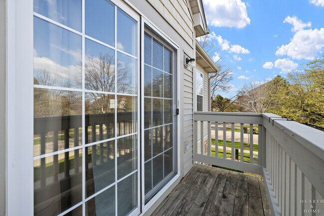 Building Photo - 1100 Ellsworth Dr