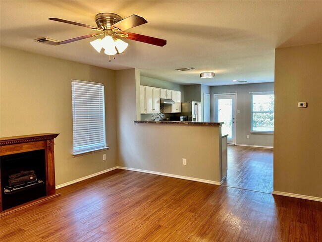 Building Photo - 29631 Evergreen Hills Dr