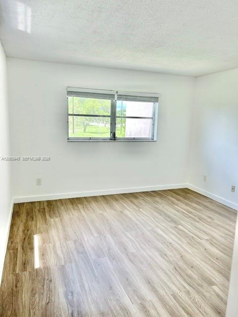 Building Photo - 2431 SW 82nd Ave