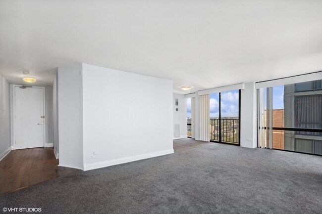 Building Photo - 345 W Fullerton Pkwy