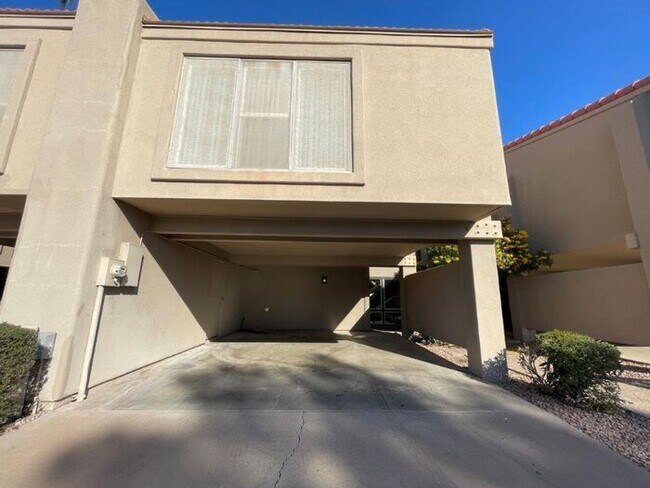 Building Photo - 7930 E Arlington Rd