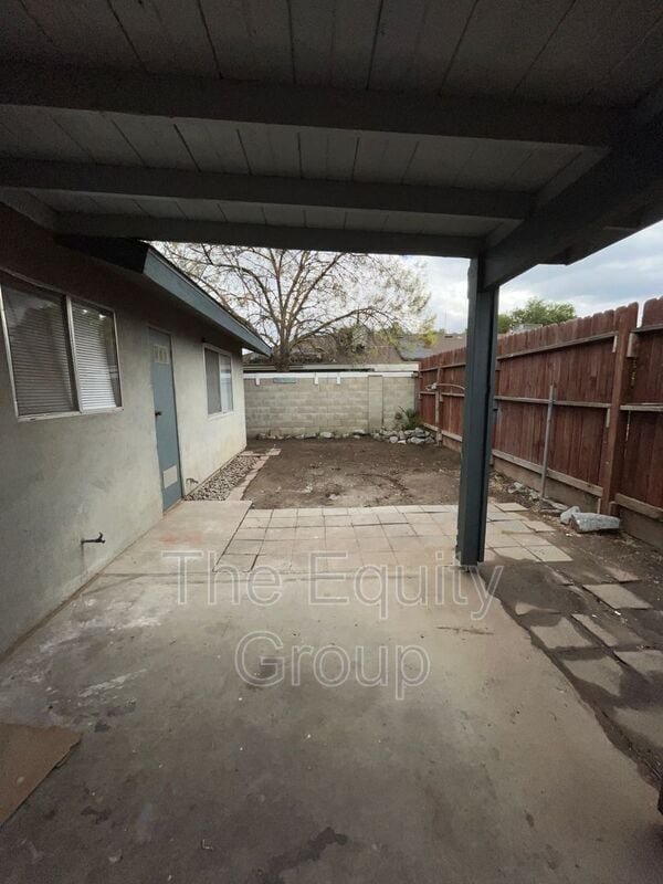 Building Photo - 3427 S Woodland St