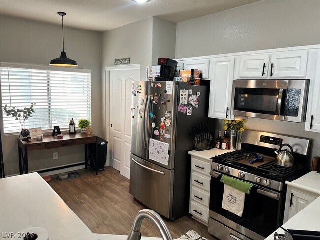 Building Photo - 3221 Orange Orchid Pl