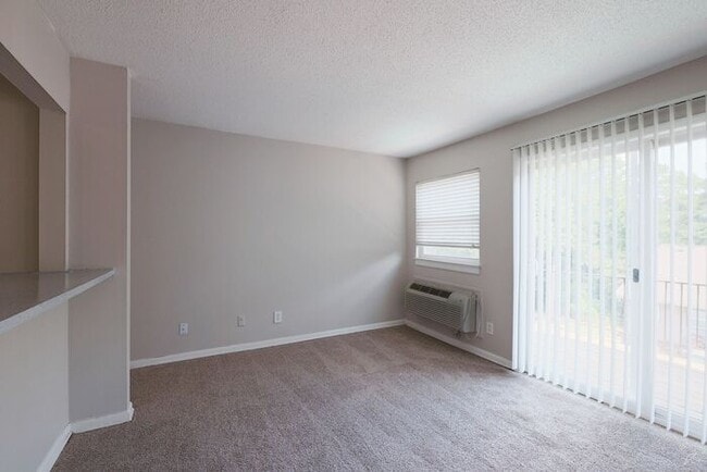 Building Photo - Spacious 1-Bedroom Living Near Emory & Toco Hills | 672 SF