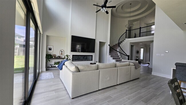 Building Photo - 7503 Aster Thicket Trl