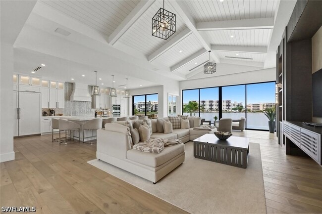 Building Photo - 200 Bahia Point