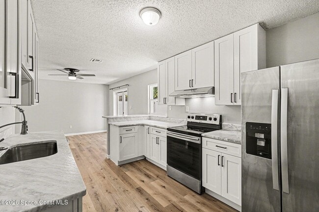 Building Photo - 1280 N Hwy A1A