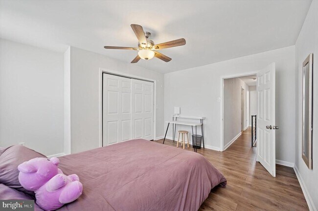 Building Photo - 457 N Edgewood St
