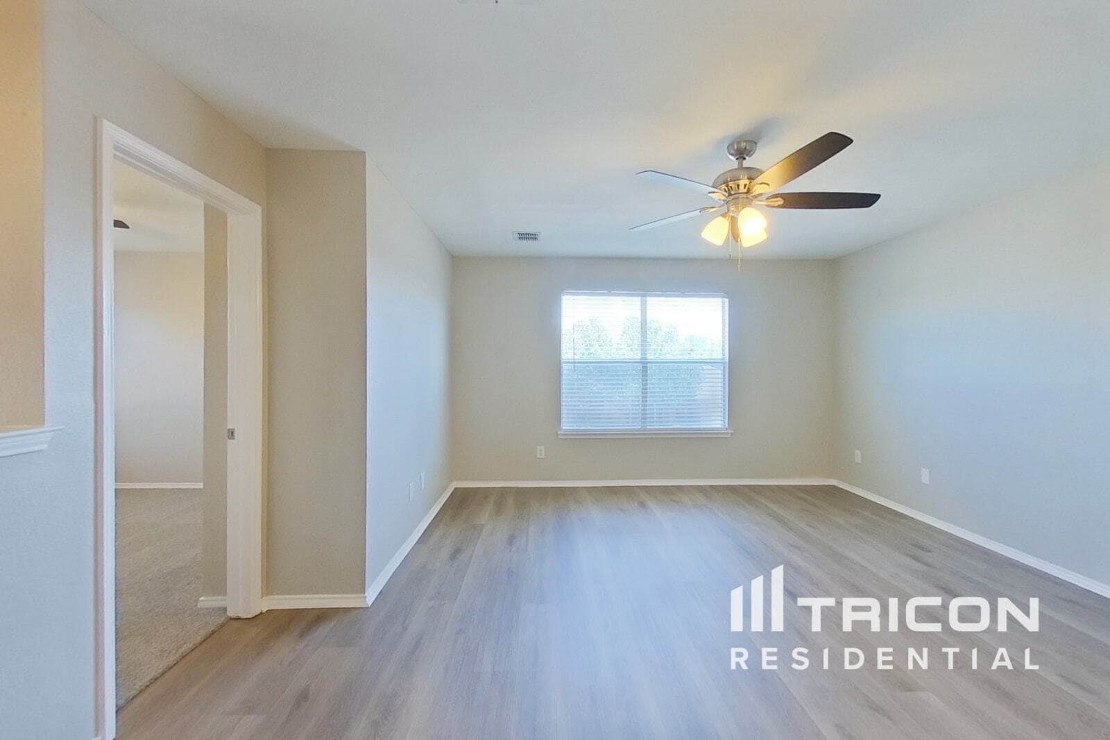 Building Photo - 1085 Harriman Dr