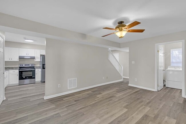 Building Photo - Call Sabrina Thomas Office at 757-767-0767...