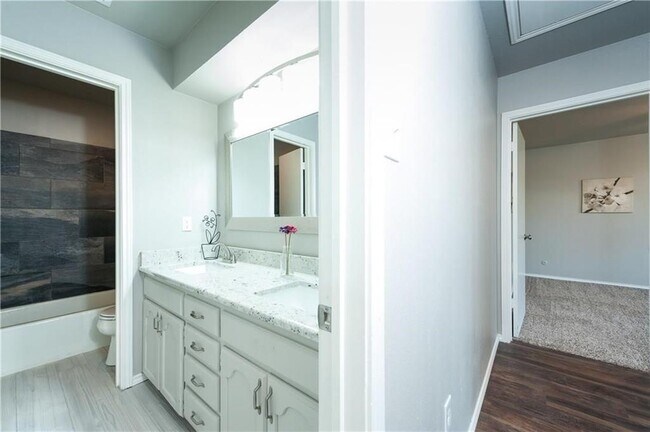 Building Photo - 509 Indian Creek Dr