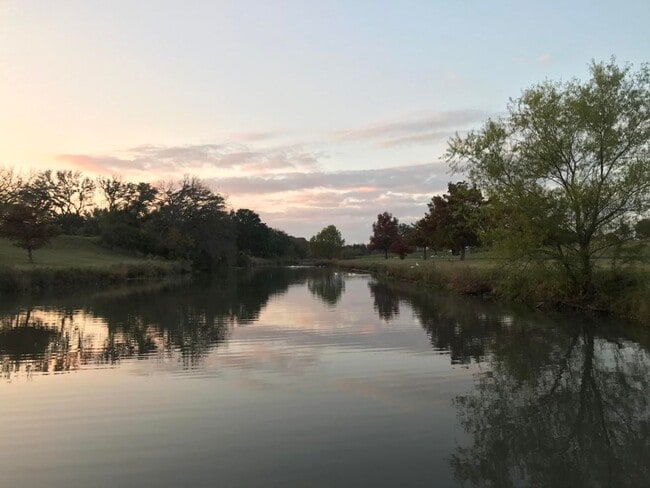 Building Photo - Luxurious 4 BR / 2 BA with THREE-CAR GARAGE - 2314 SF - Harmony Hills, Fredericksburg!