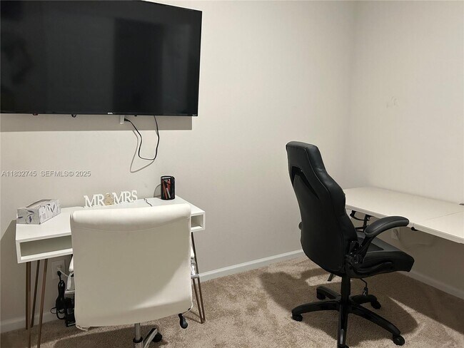 Building Photo - 2890 Jupiter