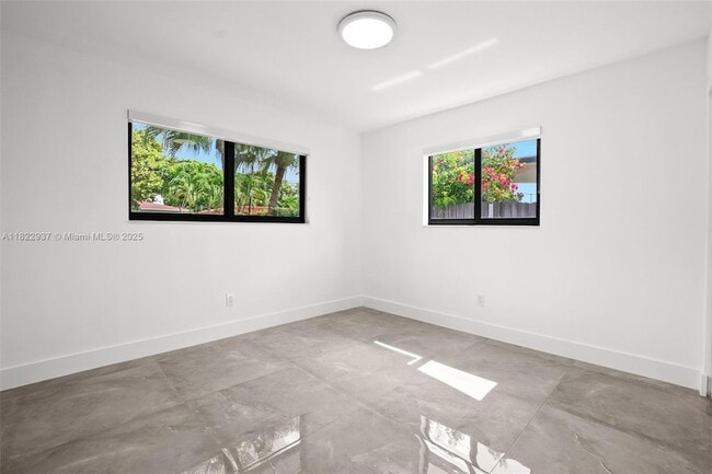 Building Photo - 7360 NW 4th St