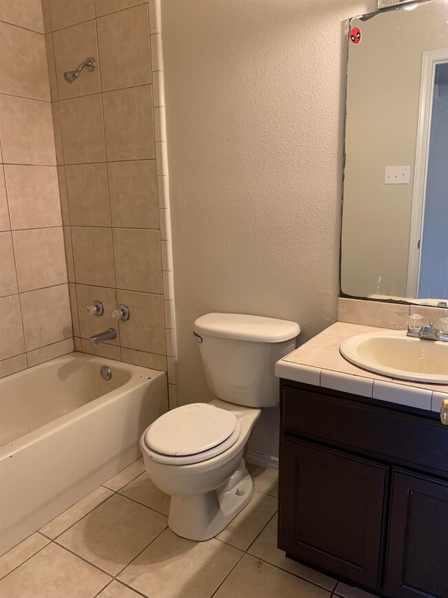 Building Photo - 3709 Nubes Dr