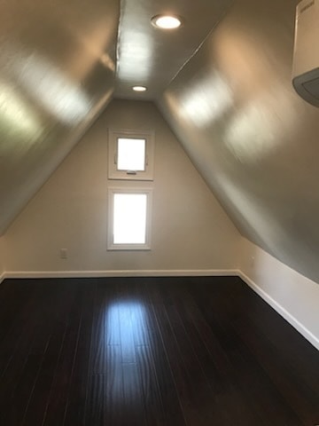 Building Photo - 2101 W Huntington Dr