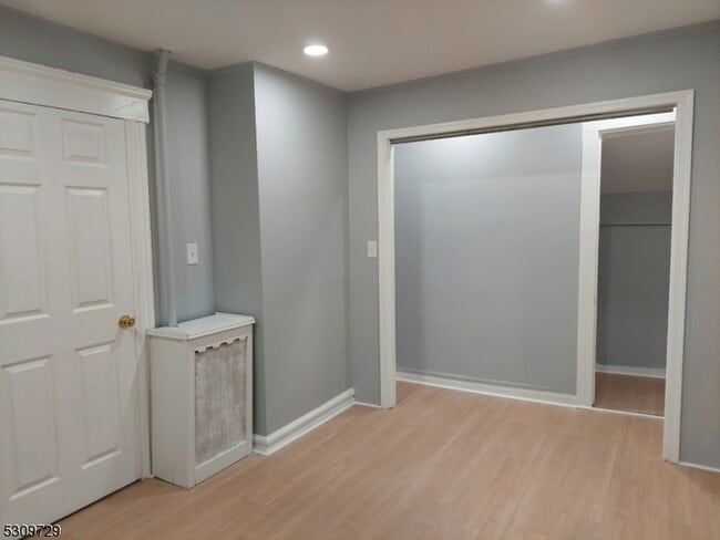 Building Photo - 138 Watchung Ave