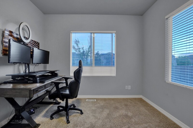 Building Photo - 10614 Rhinestone Dr