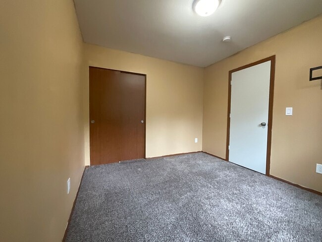 Building Photo - Charming 3-Bedroom Home in Peaceful Nisqua...